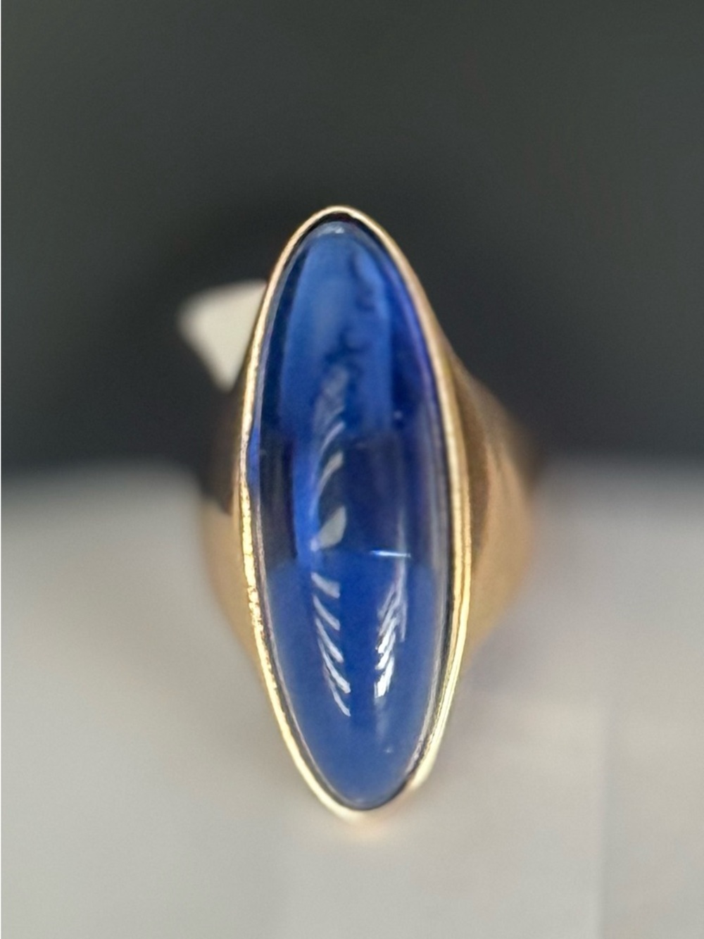 Size 9 NWT Beautiful Gold Ring with Blue Marquise Cabochon